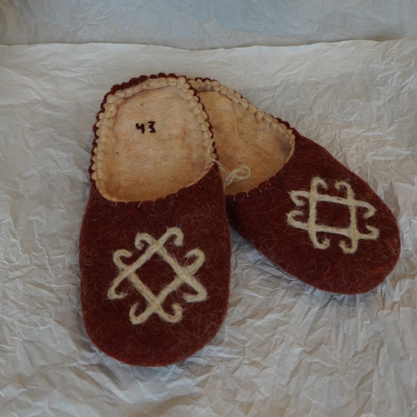 Wool slippers | Meet my sisters