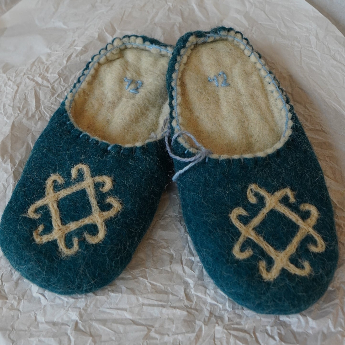 Wool slippers | Meet my sisters