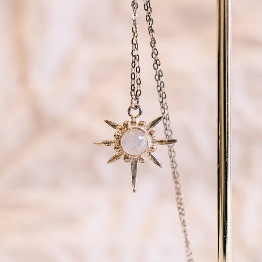 “Sunrise” necklace | PURE