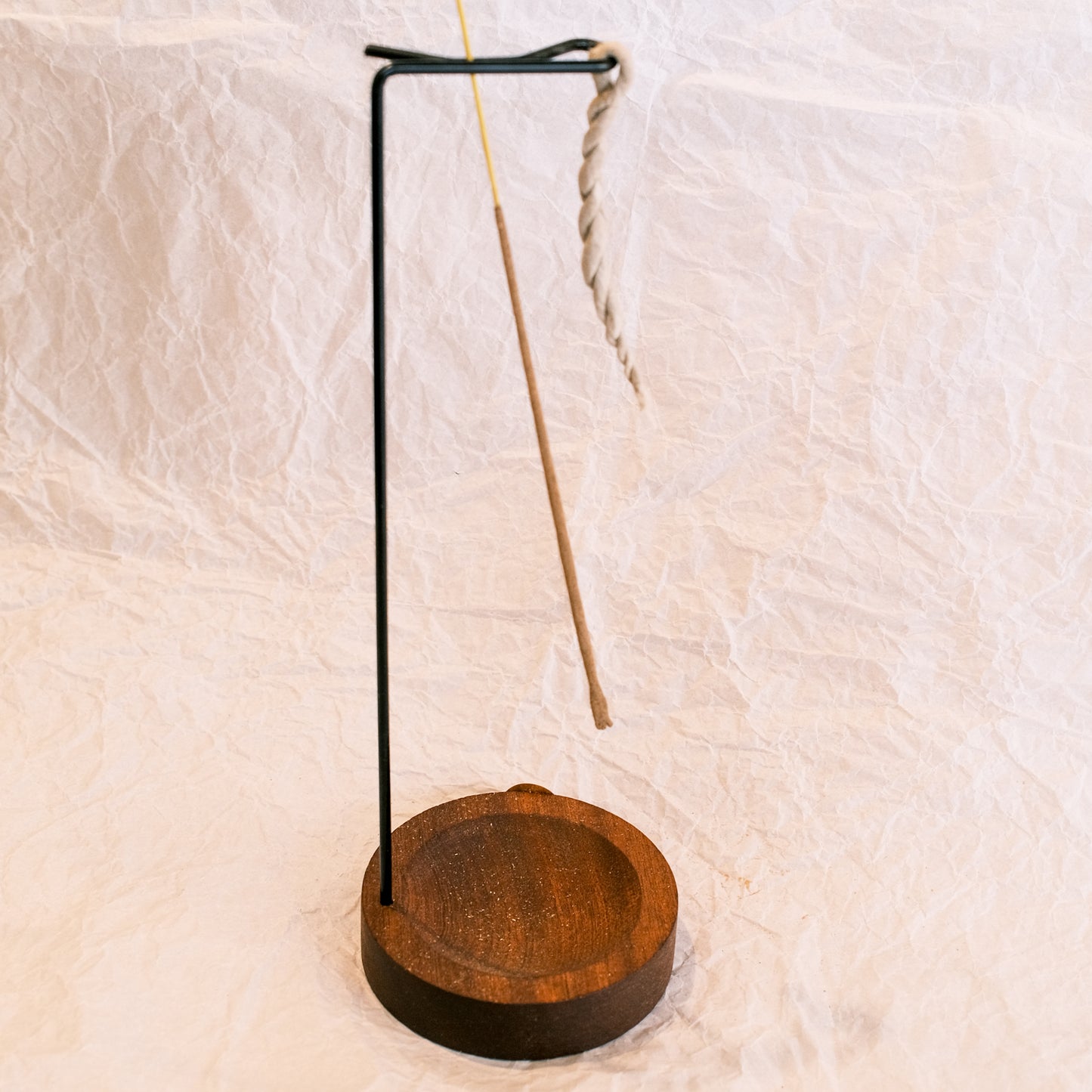 Rope incense holder