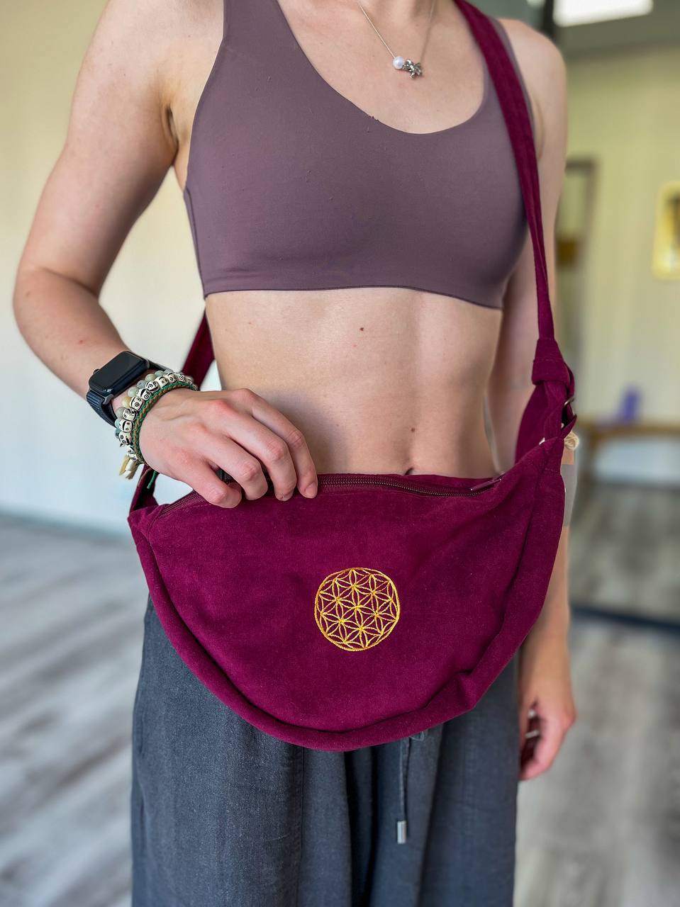 Shoulder bag red