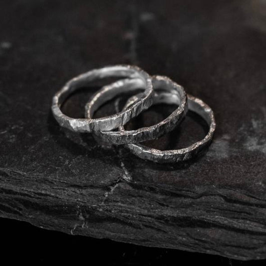 Silver ring | Scratches | YUNOV