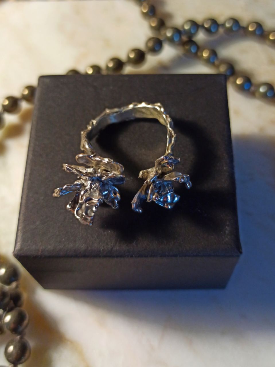 Flowers ring | Yunov jewelry