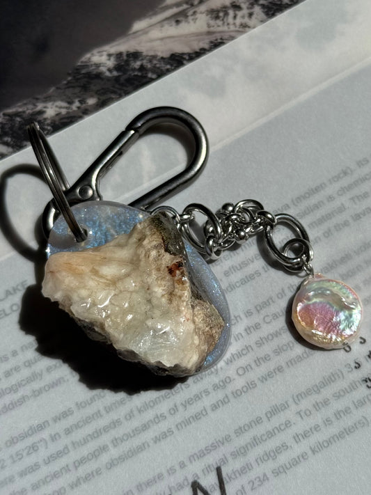| a_flow |akeychain with local mineral and river pearl,