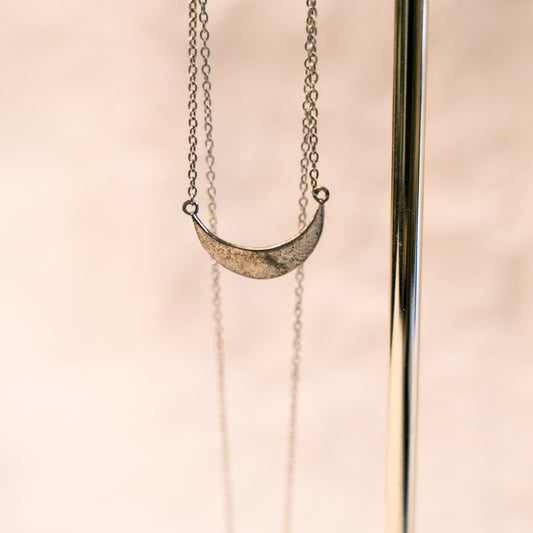 “Moon” choker | Pure