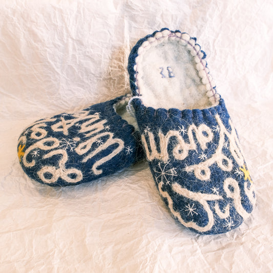 Wool slippers | Meet my sisters