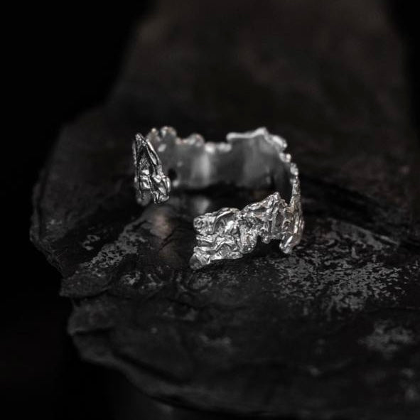 Yunov | silver rings | Foil