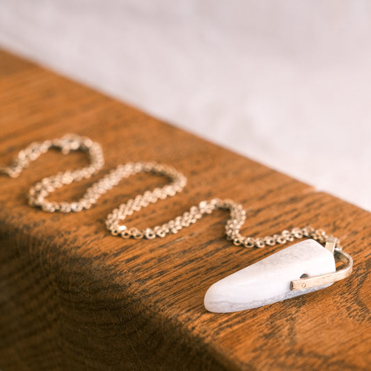 Crystal necklace | blue agate | PURE