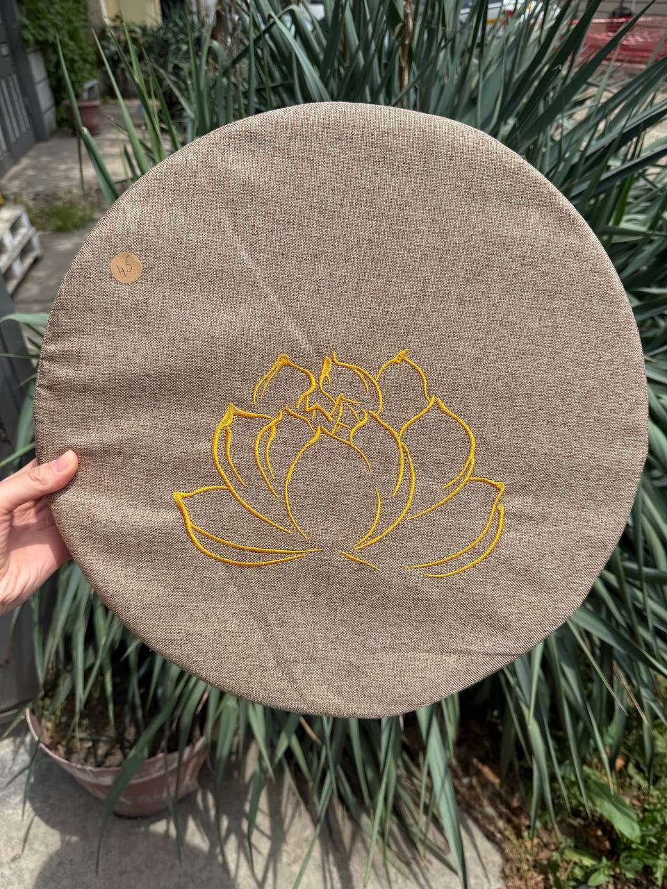 Pillow for meditation